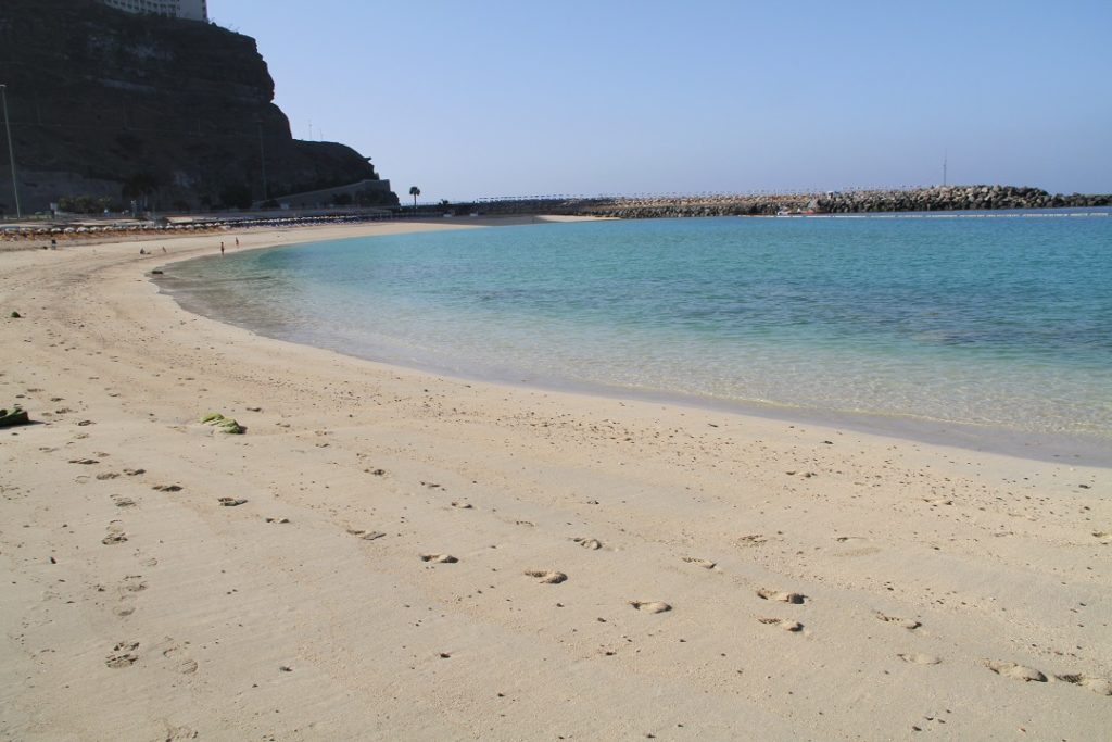 Playa amadores (4)